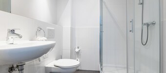 SMARTY Airport Cologne Hotel