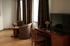 Double or Twin Room | Room amenity