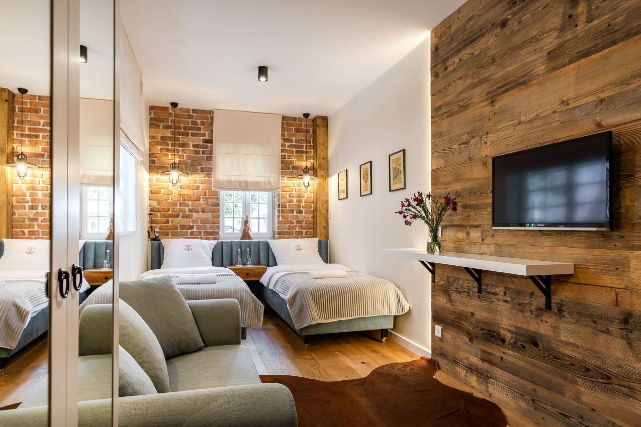 twin room, multiple beds, non smoking | iron/ironing board, cots/infant beds, free wifi, bed sheets