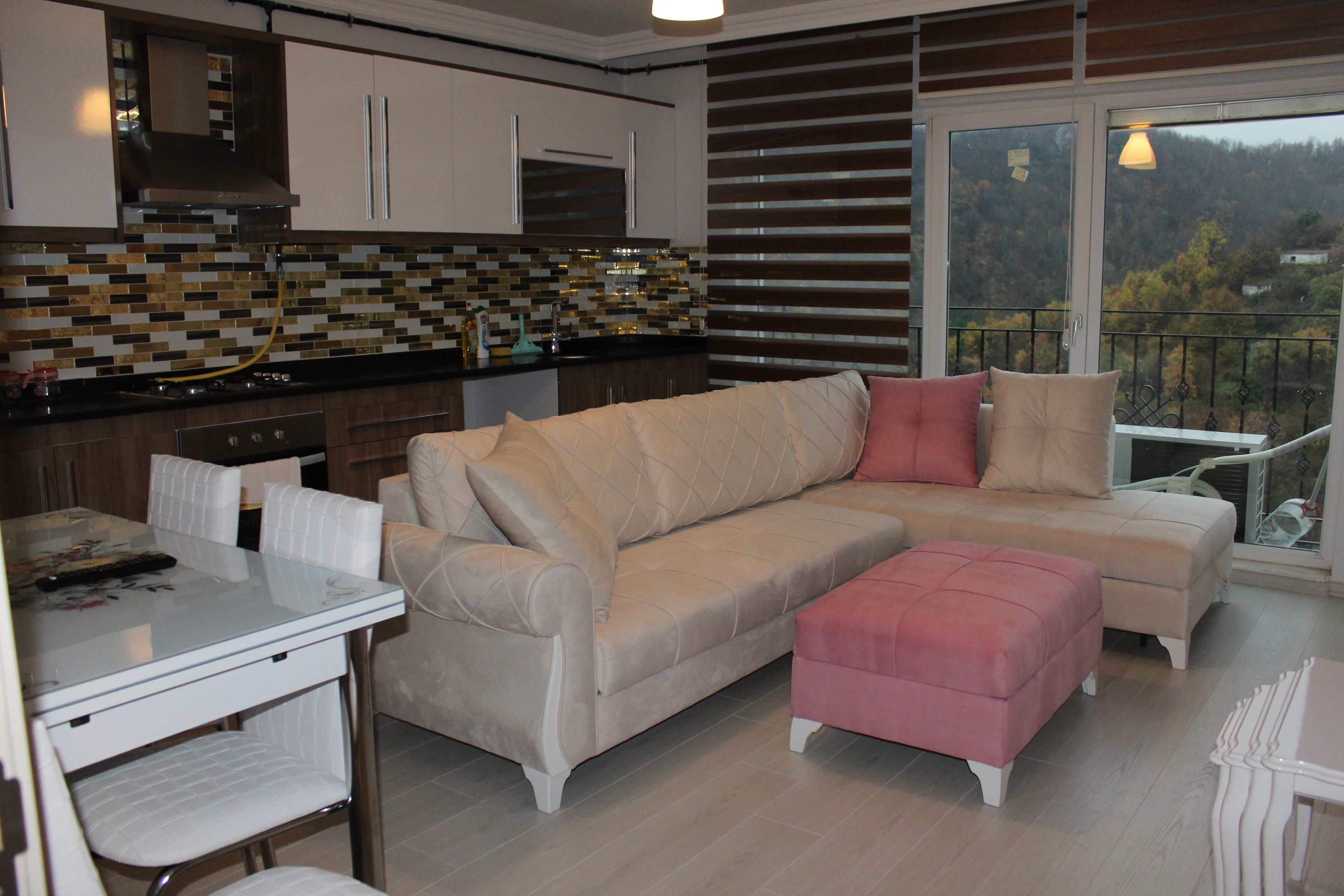 Deluxe Condo, No: 13 / 1+1 Daire | Schreibtisch, schallisolierte Zimmer, Bügeleisen/Bügelbrett, Bettwäsche