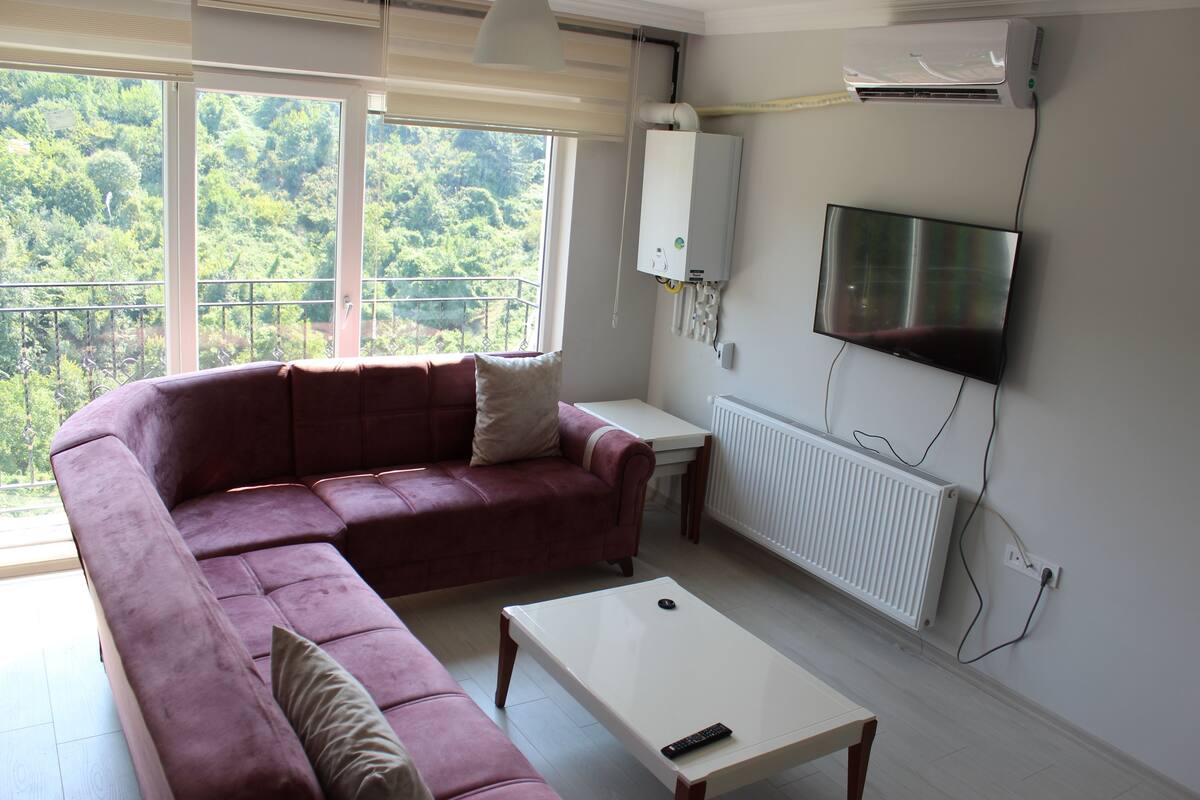 Deluxe Condo, No: 21 / 1+1 Daire | Schreibtisch, schallisolierte Zimmer, Bügeleisen/Bügelbrett, Bettwäsche