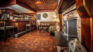 Bar (on property) - The Glenbeigh Hotel (Glenbeigh)