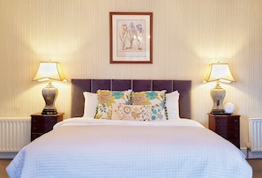 Premium bedding, iron/ironing board, free WiFi, bed sheets