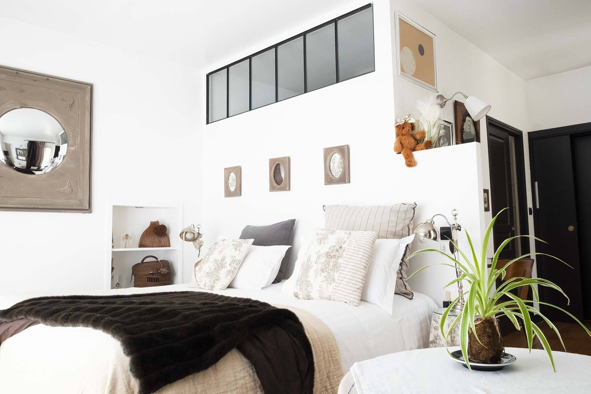 premium bedding, individually decorated, individually furnished, desk