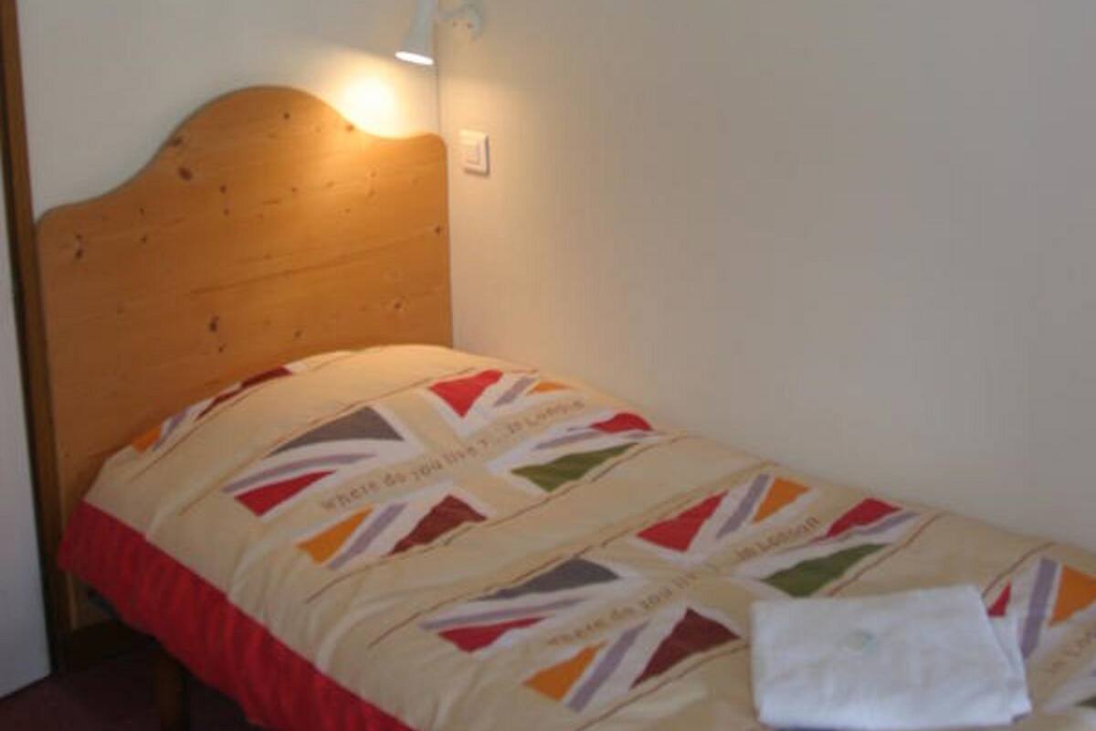 Individually decorated, individually furnished, soundproofing, free WiFi