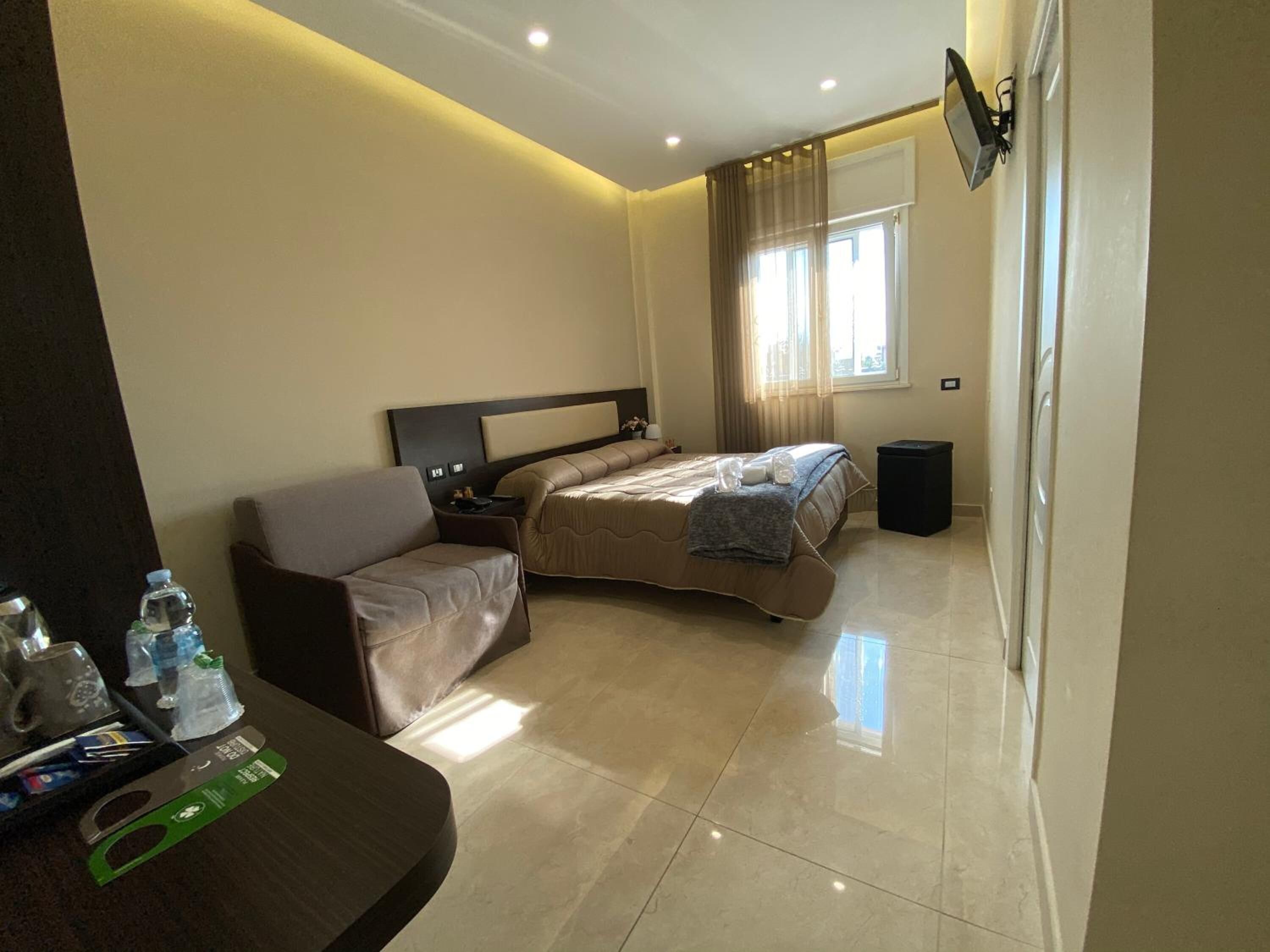 egyptian cotton sheets, premium bedding, pillow-top beds, minibar