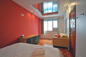 Apartment, Mehrere Betten | 3 Schlafzimmer, Verdunkelungsvorhänge, Bügeleisen/Bügelbrett