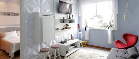 Apartment | Wohnbereich | Flachbildfernseher