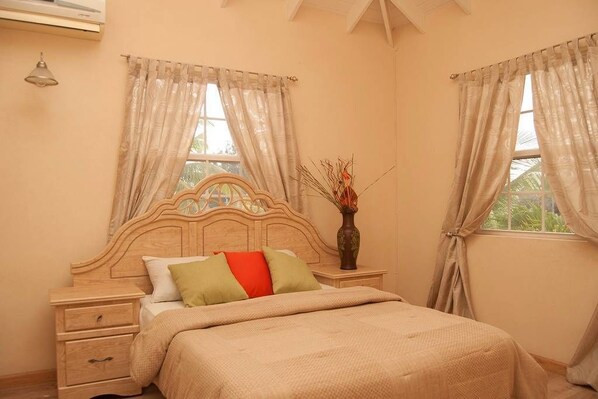 Villa, 3 Bedrooms | 3 bedrooms, iron/ironing board, free WiFi, bed sheets