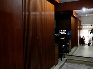 Interior entrance - Rio Rentals - 021 U002 Apto grande (Rio de Janeiro)