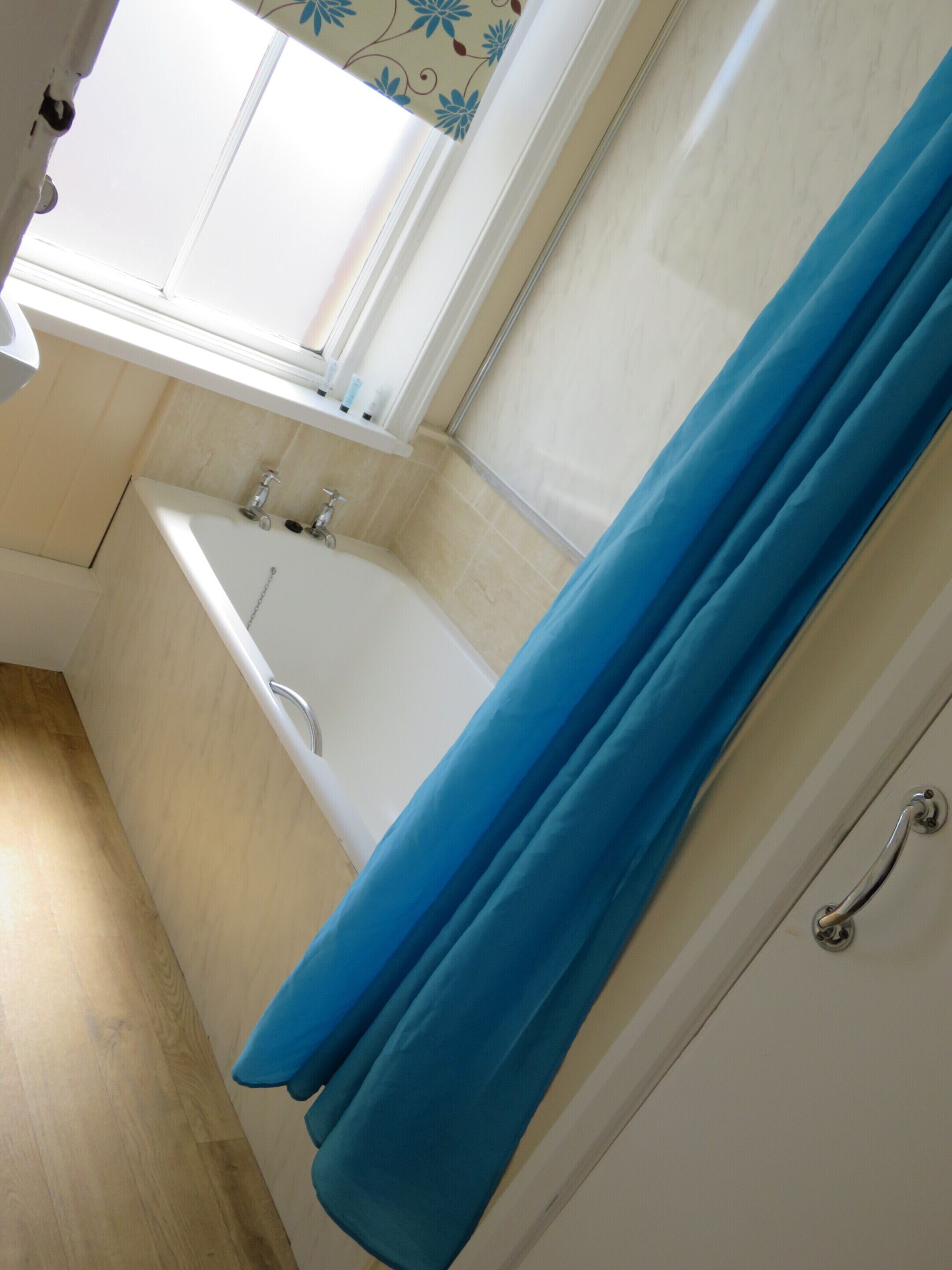 Comfort Single Room, Ensuite (room 6) | Bathroom