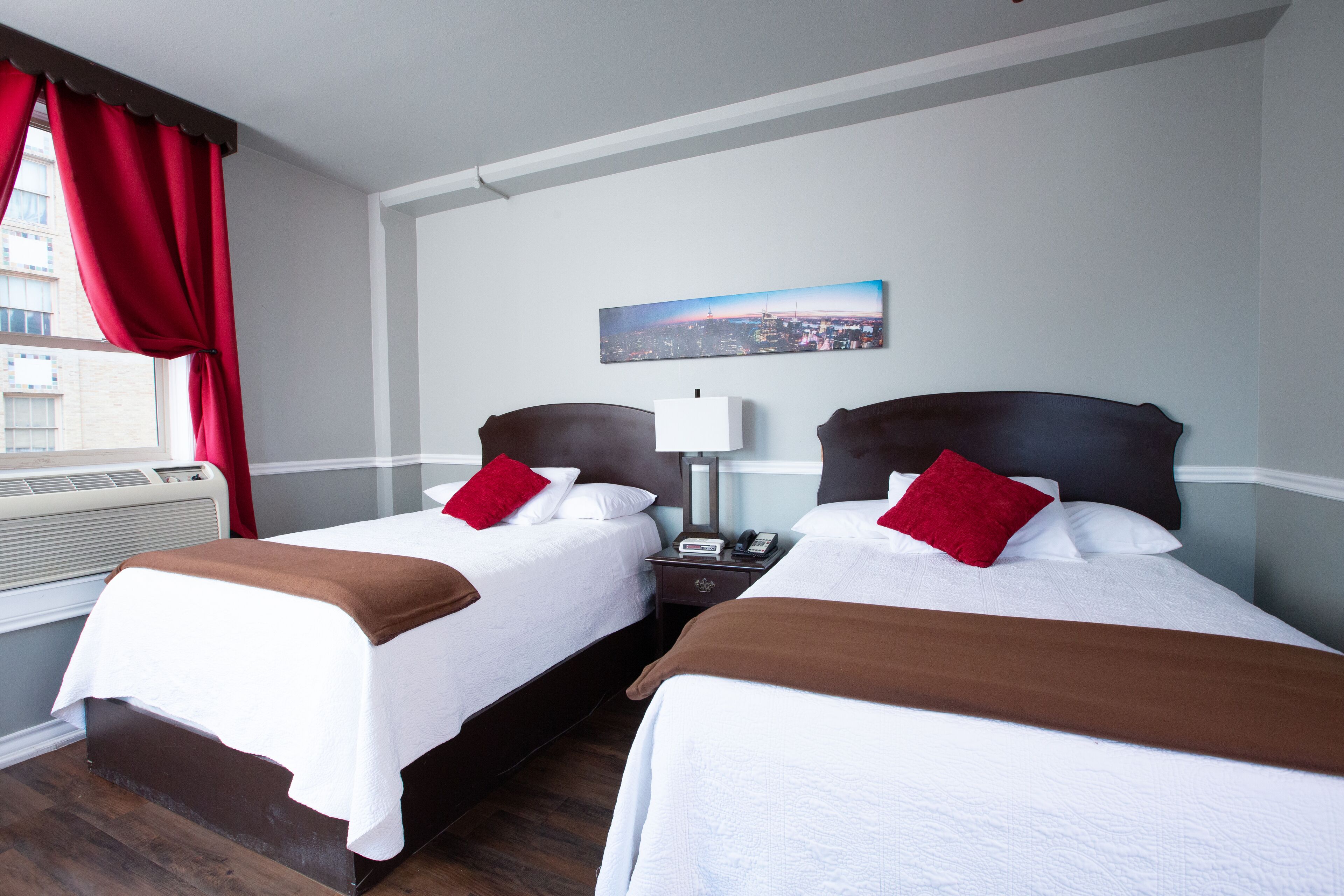 deluxe room, 2 double beds, non smoking | blackout curtains, free wifi, bed sheets