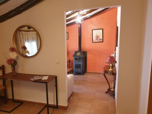 Comfort Suite, 1 Queen Bed, City View - Casa Maidevera (Aranda de Moncayo)
