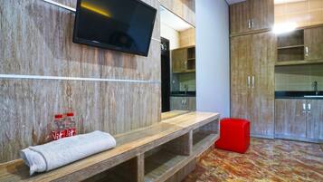 Kamar Standar | Busa memori, Wi-Fi gratis, dan seprai linen