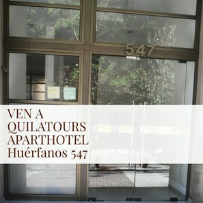 Front of property - Quilatours Santiago (Santiago)