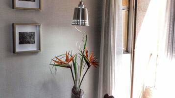 Standard Apartment, 1 Queen Bed, Non Smoking | 1 bedroom, in-room safe, desk, iron/ironing board