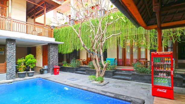 Unclassified image, 1 of 29, button - D'Astri Guest House (Denpasar)