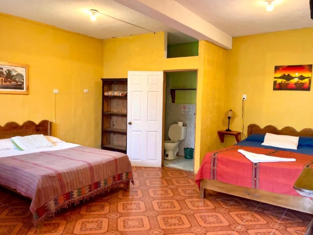 desk, free rollaway beds, free wifi, bed sheets