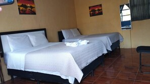 Classic-Vierbettzimmer, Mehrere Betten, Nichtraucher