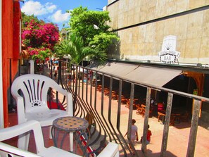 Condo económico, 1 cama matrimonial, para no fumadores | Vista del balcón