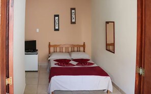 Double Room | Minibar, free WiFi, bed sheets - Pousada O Meu Canto (Santa Rita de Jacutinga)