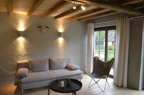 Dobbeltrom – panorama | Individuelt dekorert, individuelt innredet og blendingsgardiner