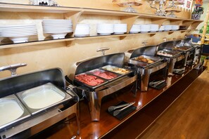 包每日全套早餐