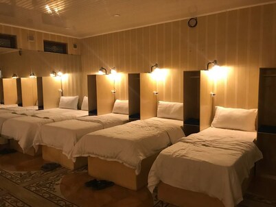 Hotel Hon Saroy