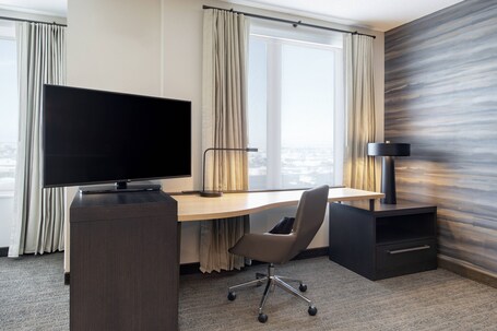 Residence Inn by Marriott Winnipeg - Image 32