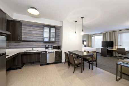 Residence Inn by Marriott Winnipeg - Image 45