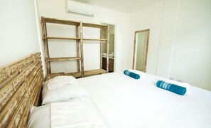 3 chambres, fer et planche à repasser, Wi-Fi, literie fournie