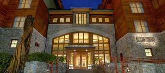  Resort MARRIOTT by Gondola