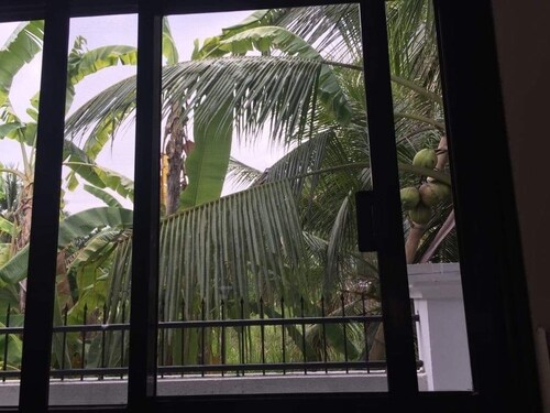 Zwei-Zimmer-Wohnung in einer ruhigen Gegend.