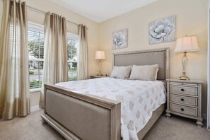 5 camere, una scrivania, ferro/asse da stiro, Wi-Fi