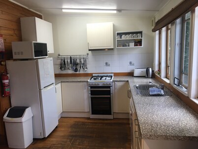 Oatley Place, Katoomba - Close to Everything - Quiet - Free Wifi/Netflix