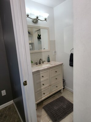 Haartrockner, Handtücher