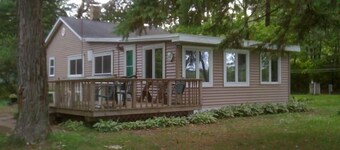 Wisconsin Dells Waterfront Cabin