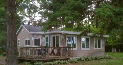 Wisconsin Dells Waterfront Cabin