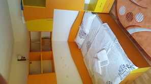 3 bedrooms, WiFi