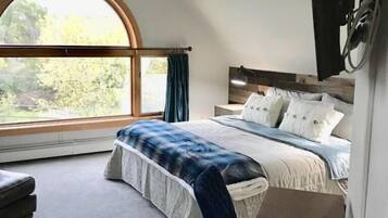 3 Schlafzimmer, Schreibtisch, Bügeleisen/Bügelbrett, kostenloses WLAN