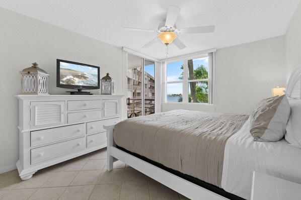 2 Schlafzimmer, Schreibtisch, Bügeleisen/Bügelbrett, WLAN