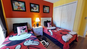 3 bedrooms, iron/ironing board, travel crib, free WiFi