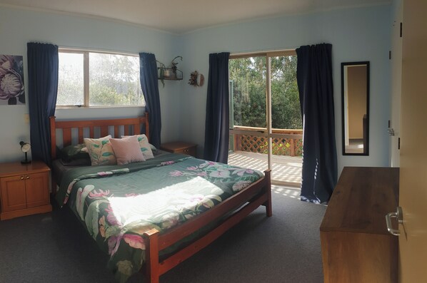 3 chambres, accès au Wi-Fi (inclus), literie fournie