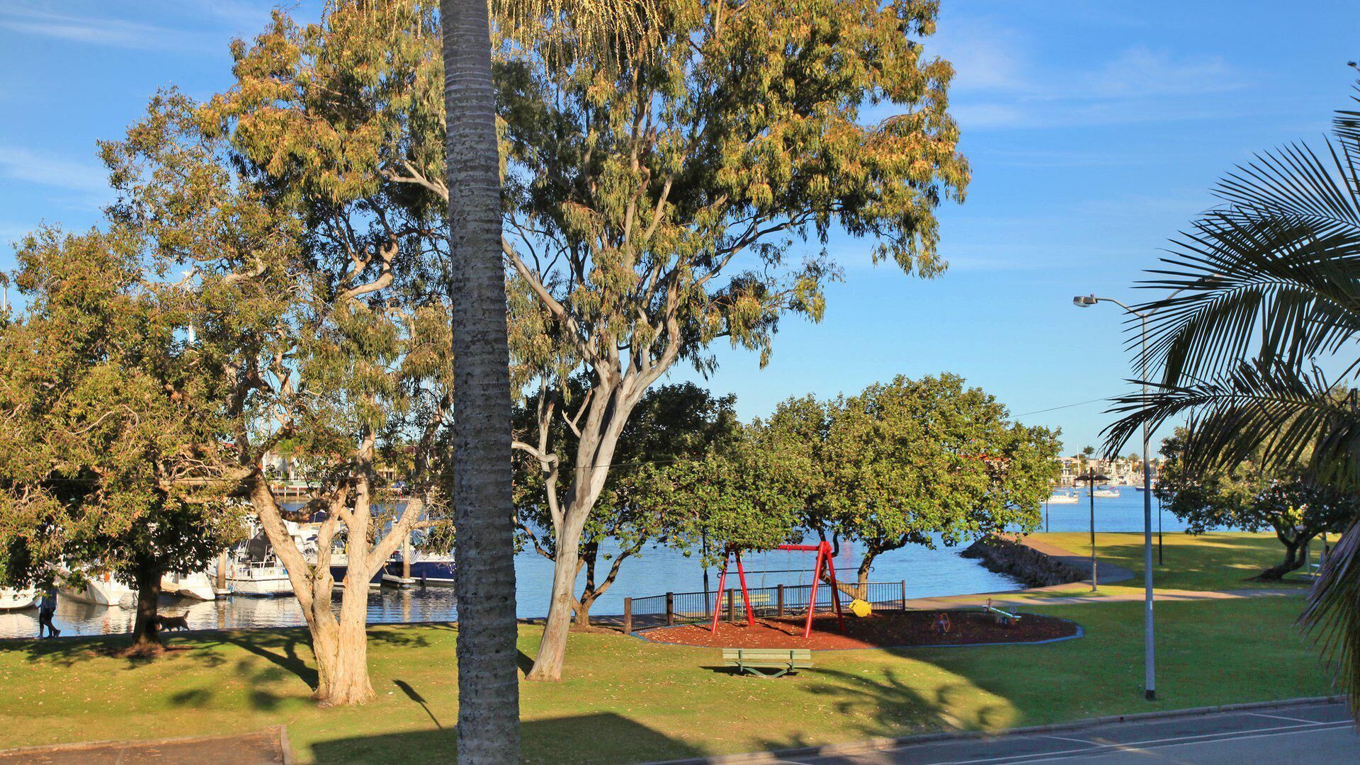 Riverview II 3 - Two Bedroom Unit Opposite Mooloolaba Marina — image 2