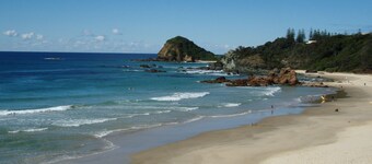 Flynn Beach Ocean Getaway