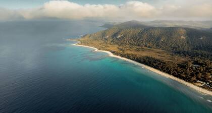 Sisters Beach Retreat