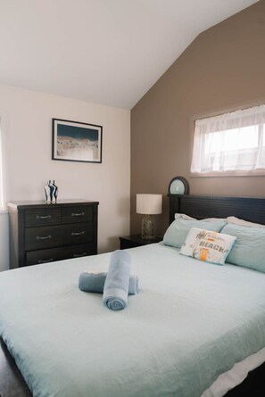 2 Schlafzimmer, Bügeleisen/Bügelbrett, kostenloses WLAN, Bettwäsche