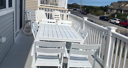 Blick auf den Strand 2. Fl Retreat - PET FRIENDLY -mit FABULOUS OCEAN veiws