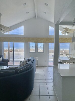 Flat-screen TV, fireplace, video games, DVD player