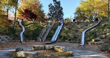 Frontier Park Spacious Apartment